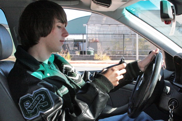 texting_driving_2008_12_11_tr-7