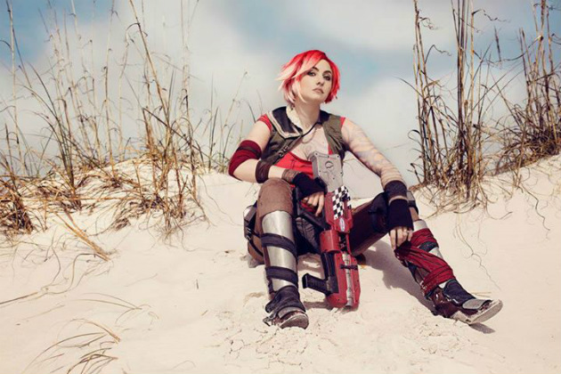 Eitanya-Designs-as-Lilith-from-Borderlands-by-Anna-Cosplay-Photography2