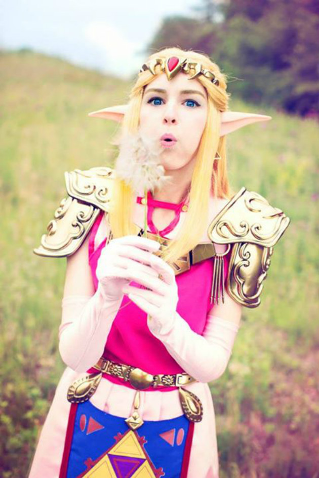 Unknown-as-Zelda-from-the-Legend-of-Zelda-Ocarina-of-Time-by-Anna-Cosplay-Photography