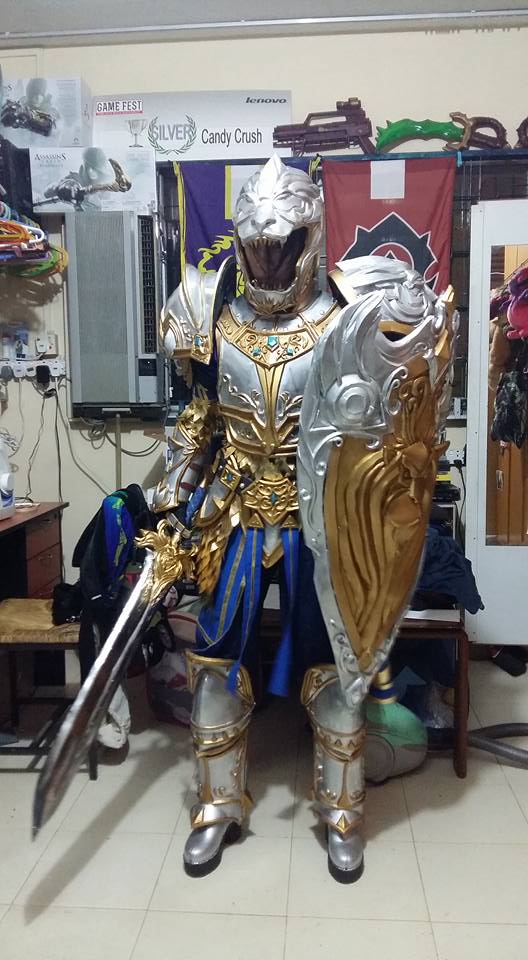 test_fitting_on_king_llane_costume_by_ladyangelus-d9wxile