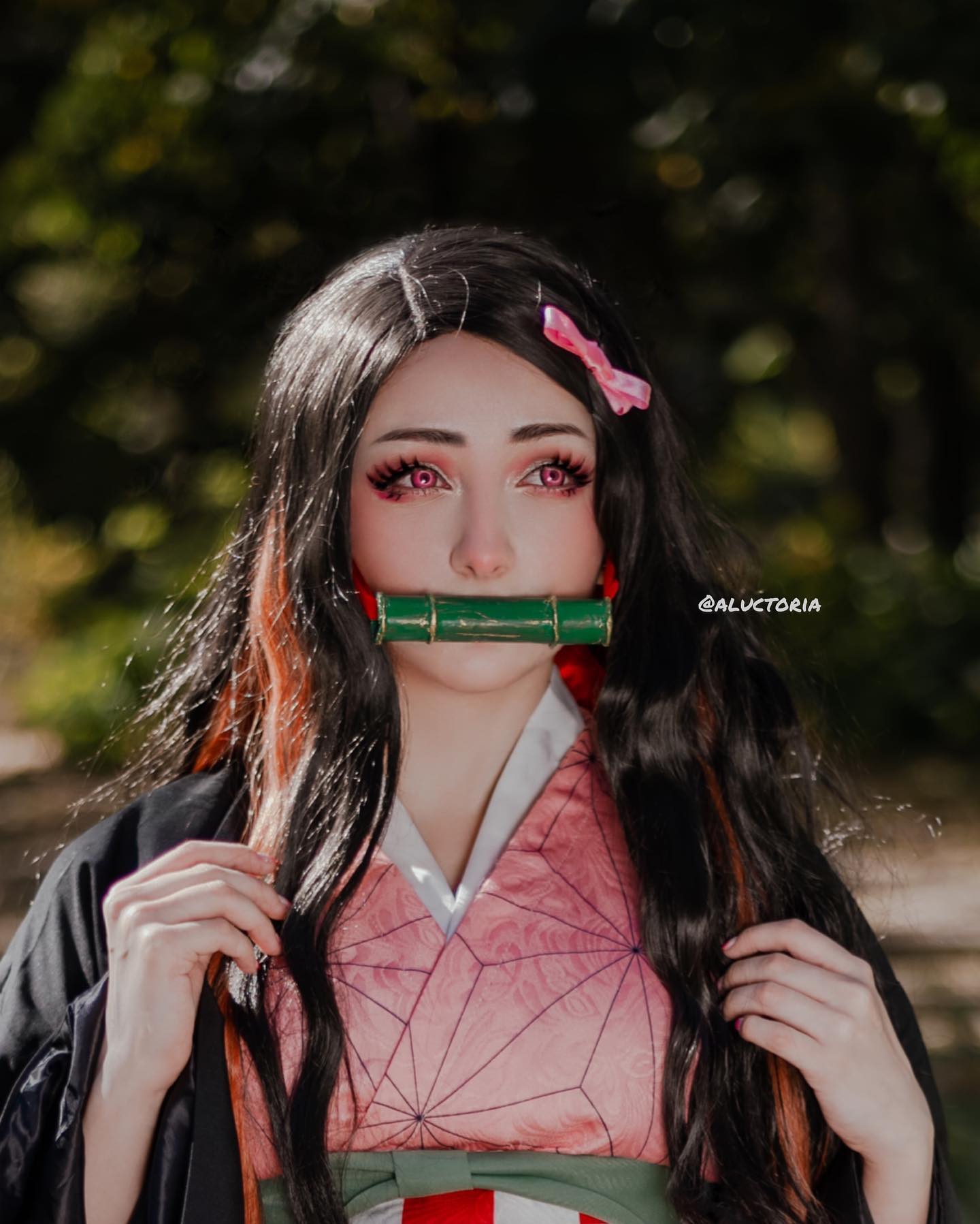 Demon Slayer Cosplayer Recriou Perfeitamente A Nezuko Critical Hits