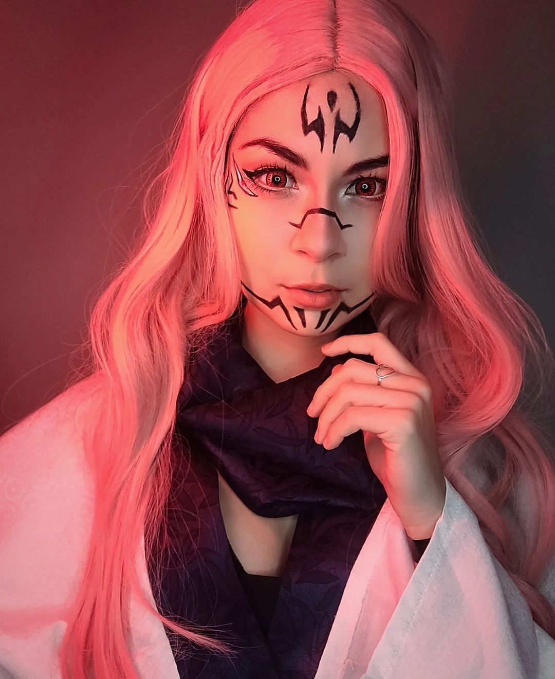 Brasileira Nahhcosplay Fez Um Lindo Cosplay Do Sukuna De Jujutsu Kaisen