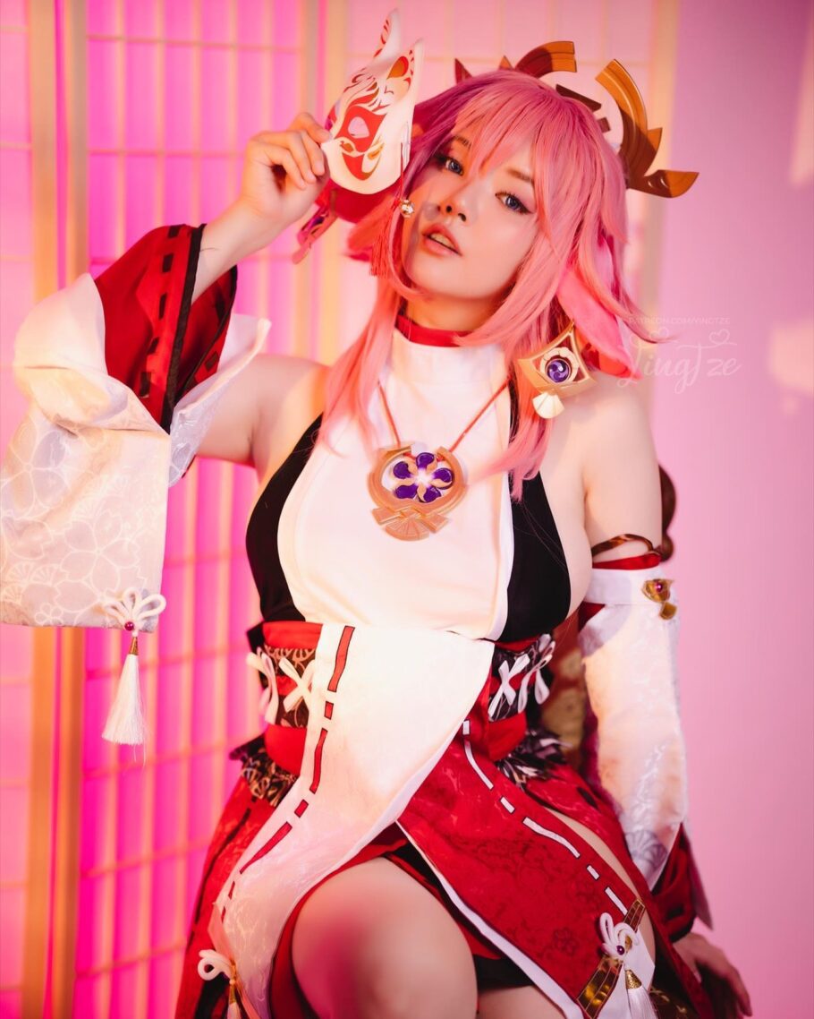 Modelo Yingtze Fez Um Encantador Cosplay Da Yae Miko De Genshin Impact