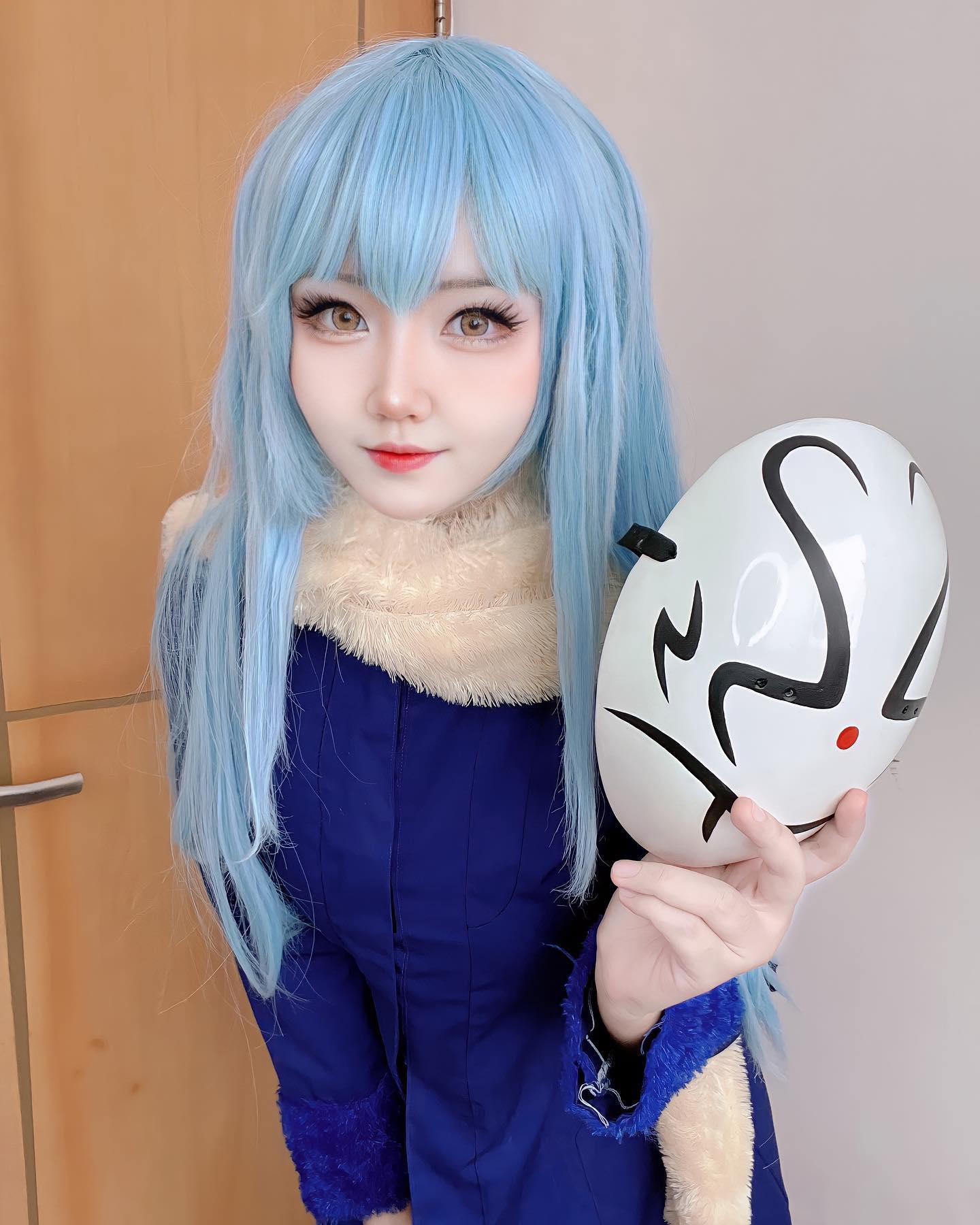 Rimuru Tempest Ganha Vida Em Um Impressionante Cosplay Feito Pela