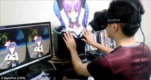 28D9402400000578-3087515-Japanese_developers_have_produced_a_fake_pair_of_breasts_fitted_-a-18_1432029530158