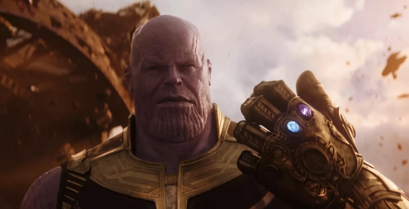 Diretores de Vingadores: Guerra Infinita explicam porque Thanos não dobrou a quantidade de recursos do universo