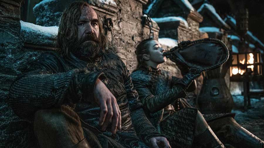 Roteirista de Game of Thrones explica o motivo do começo da última temporada ter um ritmo mais calmo