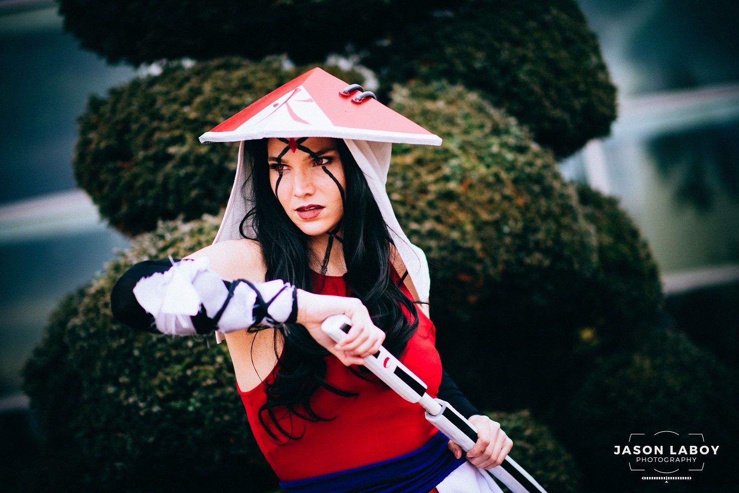 Naruto: Cosplay de Uchiha Sarada está pronta para ser Hokage