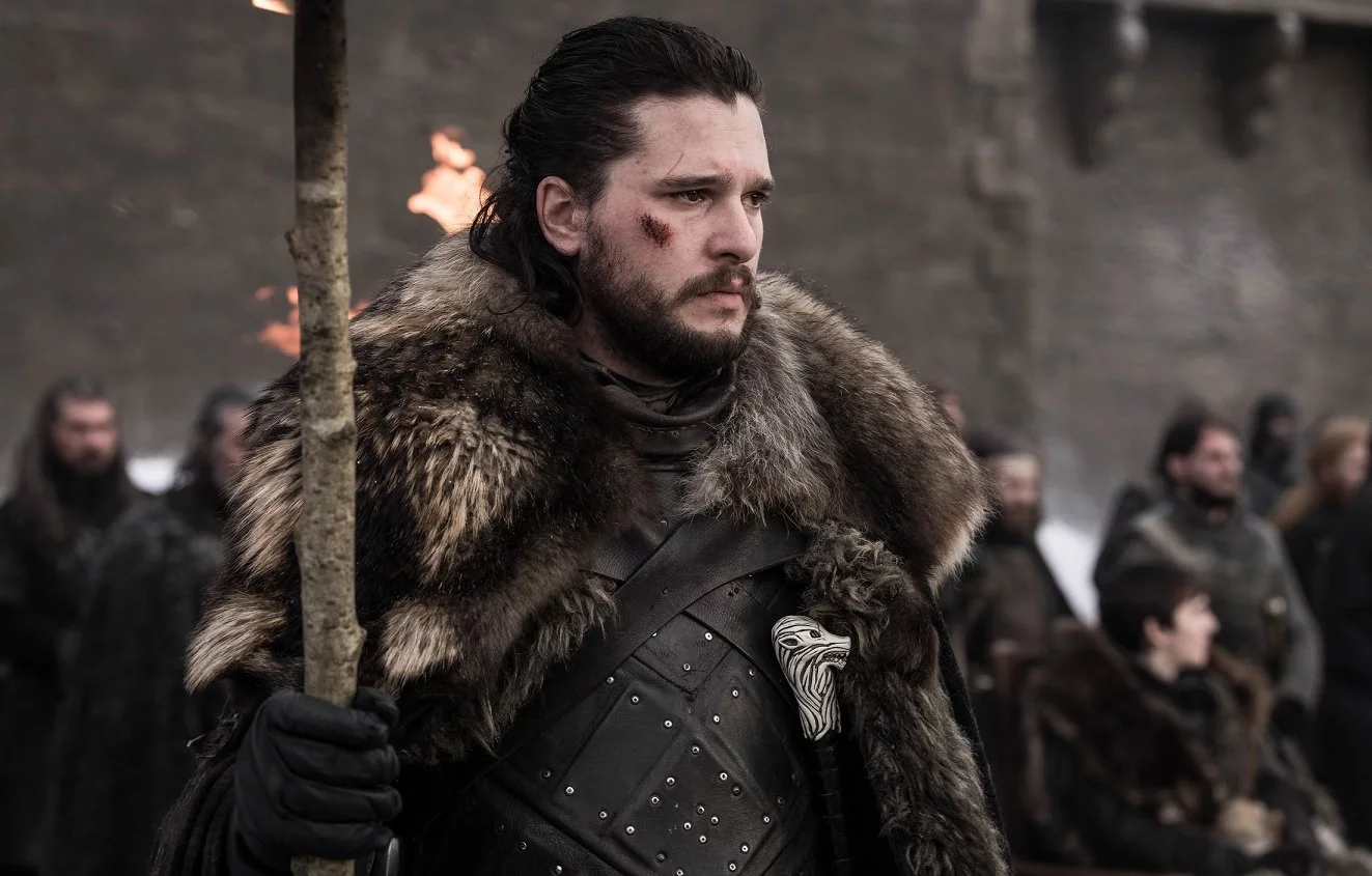 Representantes do ator Kit Harington, de Game of Thrones, negam que ele esteja em um clinica de reabilitação