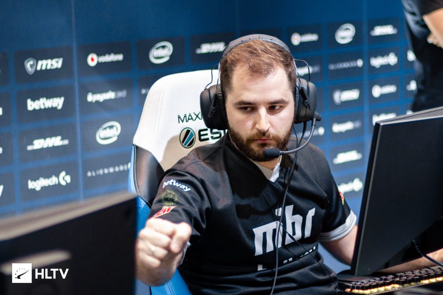 CS:GO - Mira, configurações e equipamento que Fallen usa para jogar