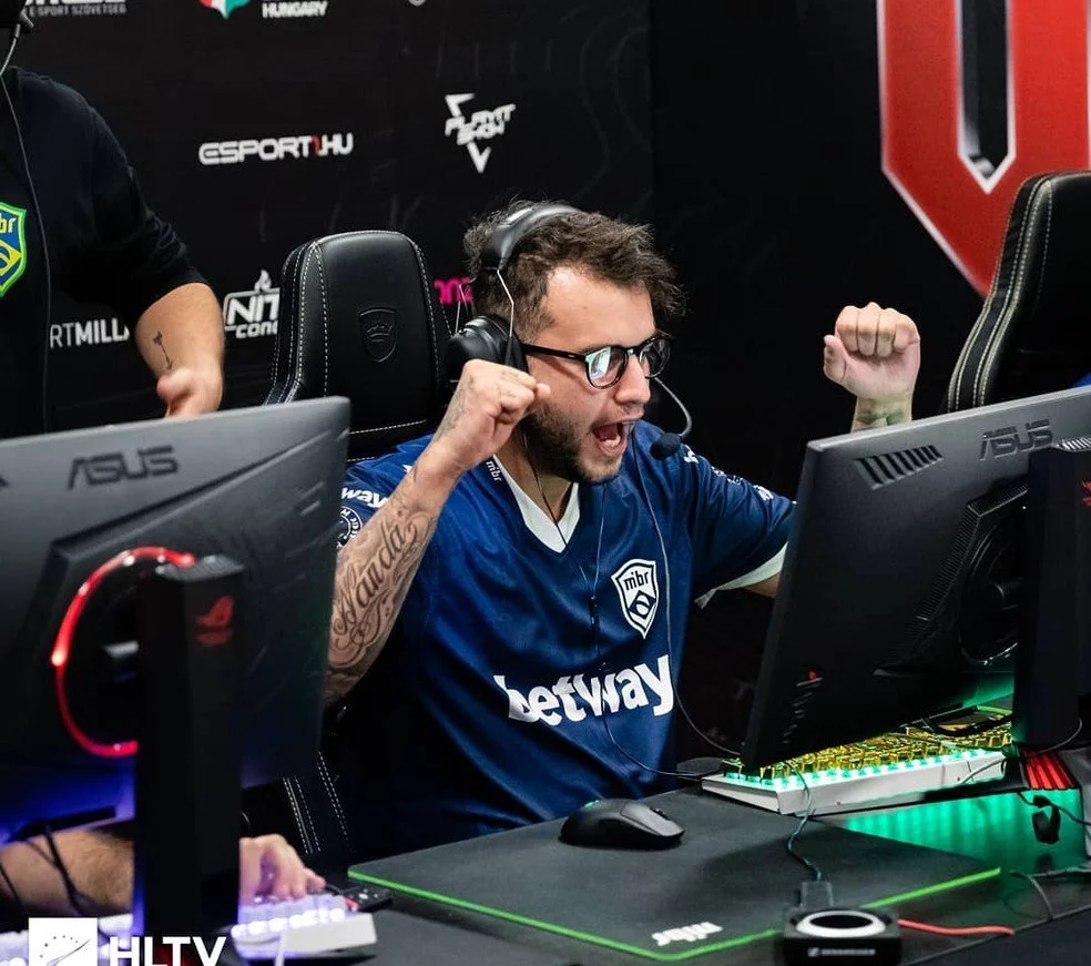 CS:GO Kng Mira