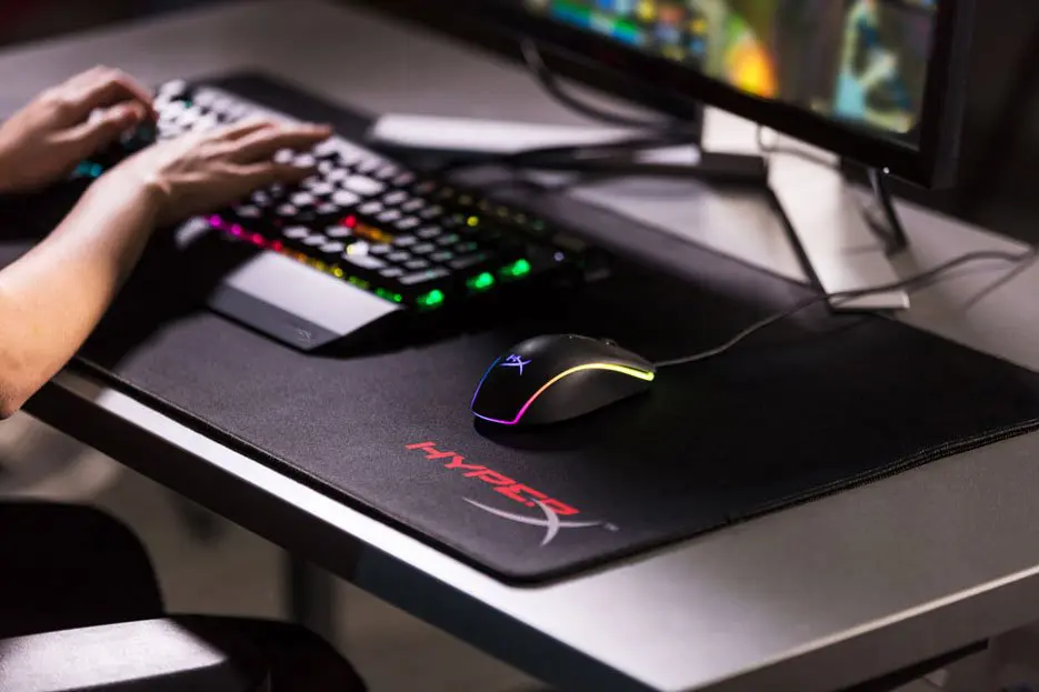 Quarto Gamer HyperX Kabum