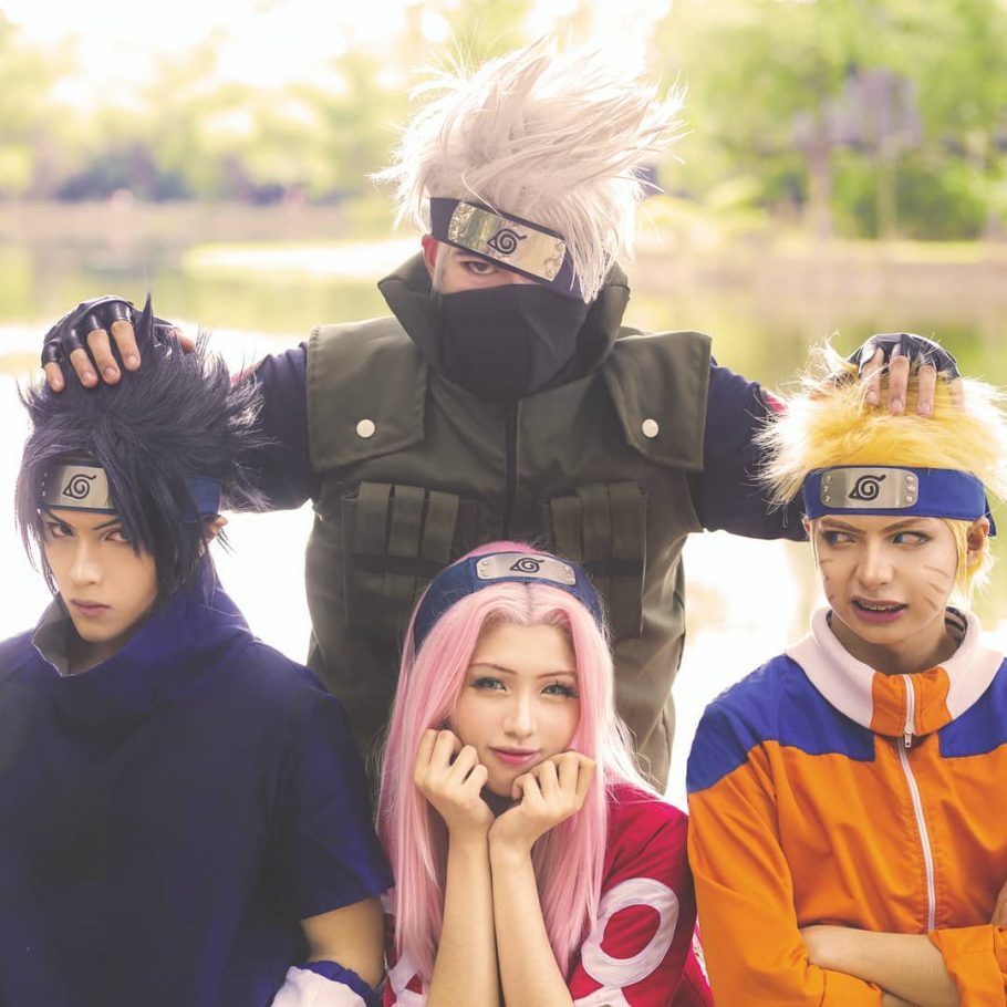 Cosplayers recriam a foto mais icônica do Time 7 de Naruto