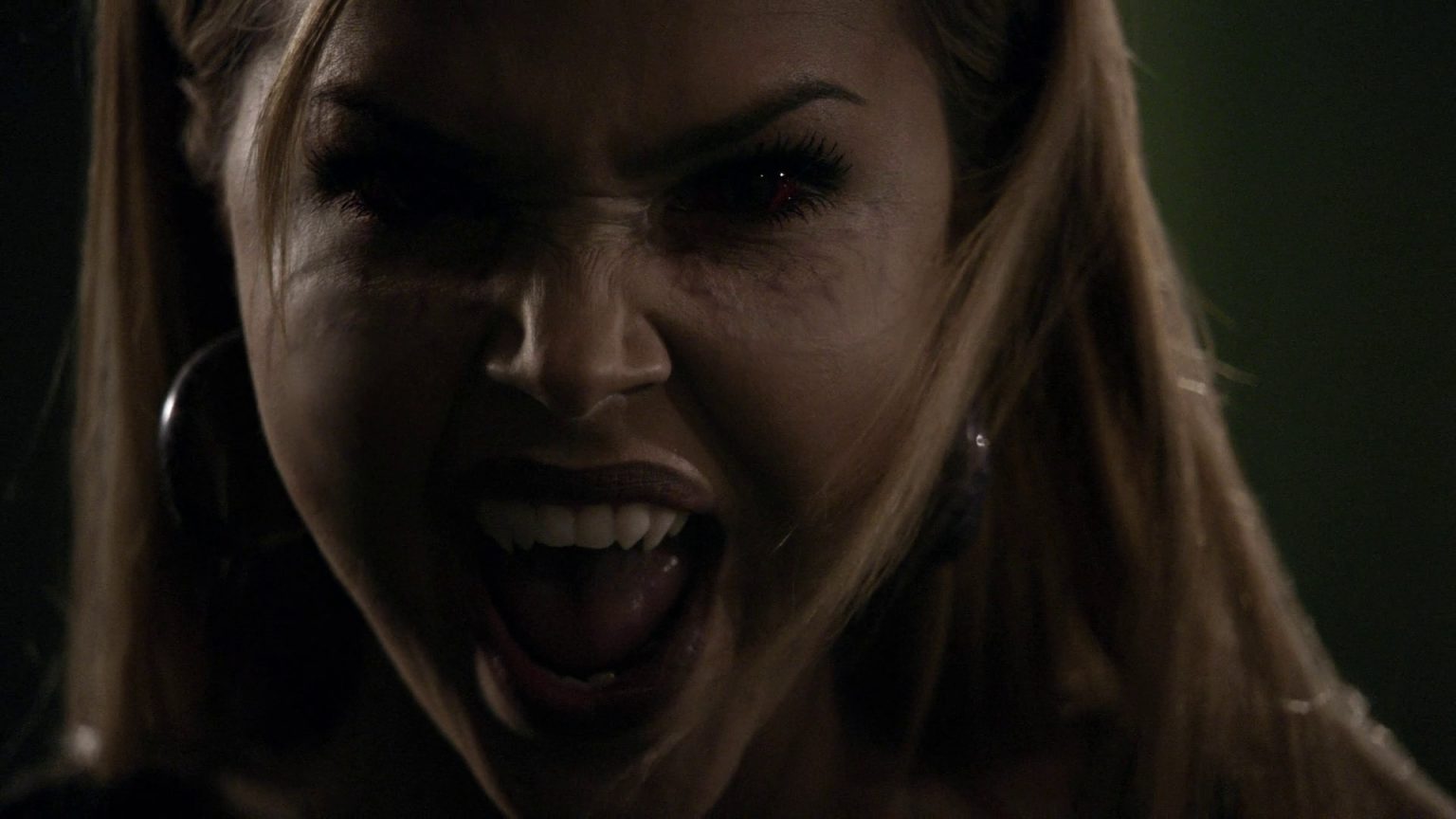 Quiz Prove Que Você Sabe Tudo Sobre A Lexi Branson De The Vampire