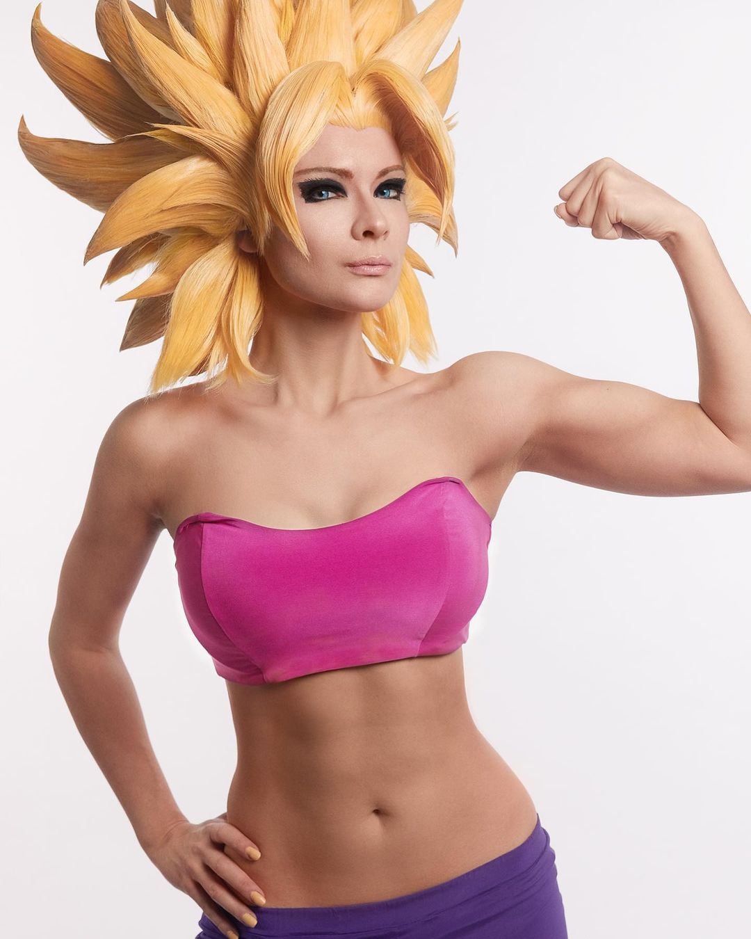 Dragon Ball Super - Fã cria cosplay de Goku Super Saiyajin com um cabelo  incrivelmente realista - Critical Hits