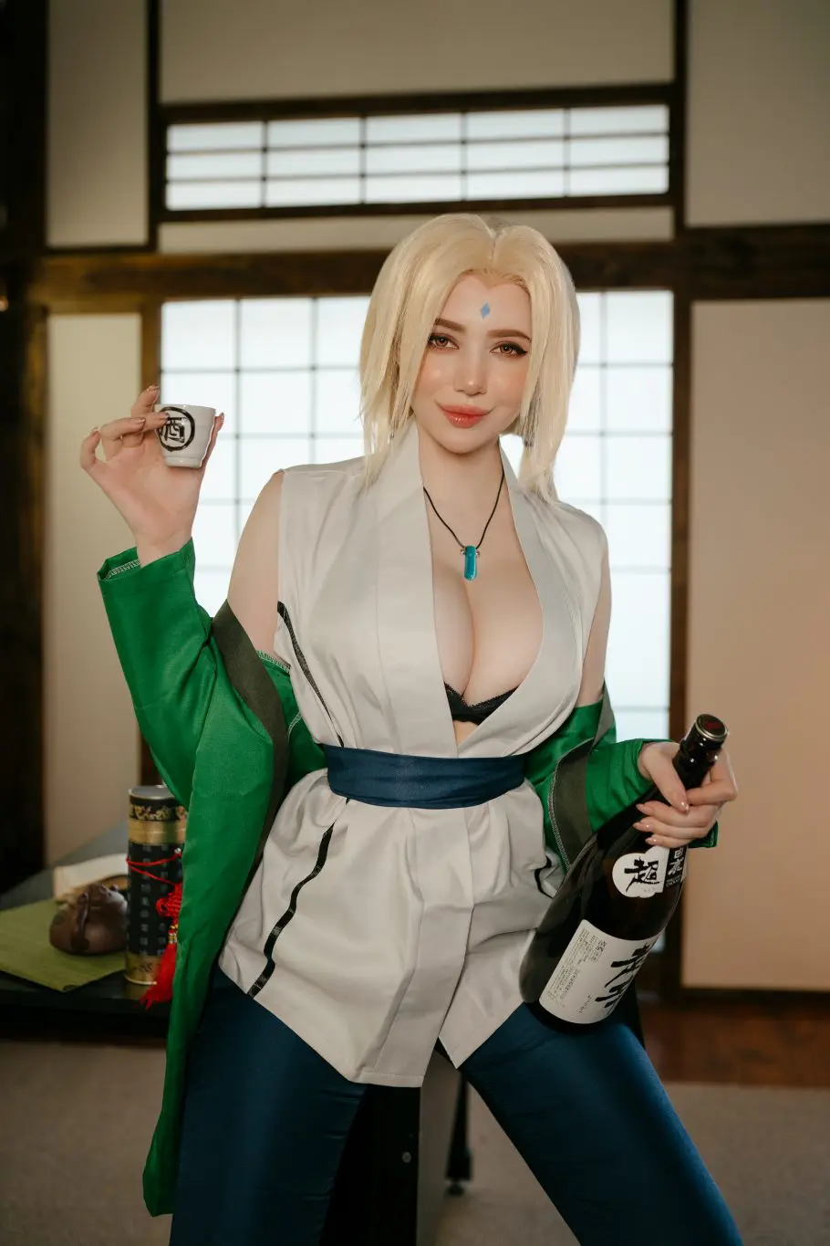 Este é o melhor cosplay da Tsunade de Naruto que você verá hoje
