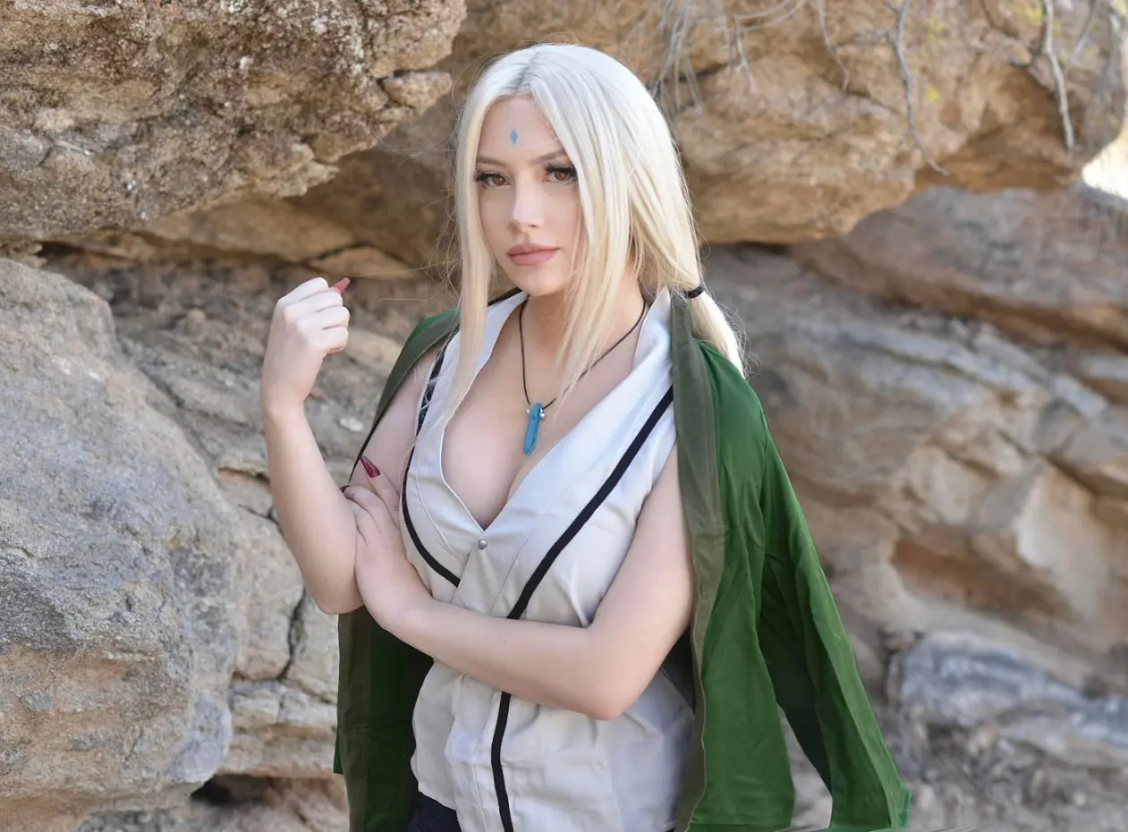 Fã de Naruto viralizou com um cosplay perfeito de Tsunade