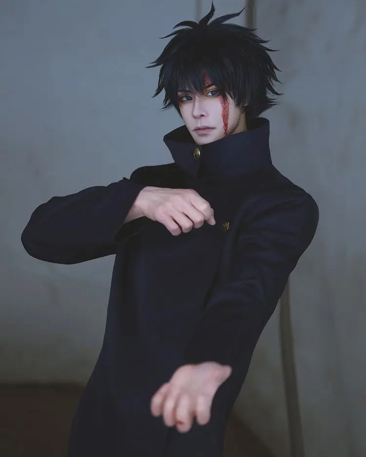 Fã de Jujutsu Kaisen fez um cosplay perfeito de Megumi Fushiguro