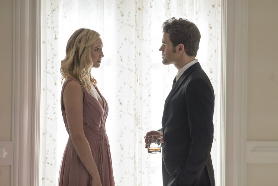 Confira o quiz sobre o casal formado pelos personagens Stefan e Caroline de The Vampire Diaries abaixo