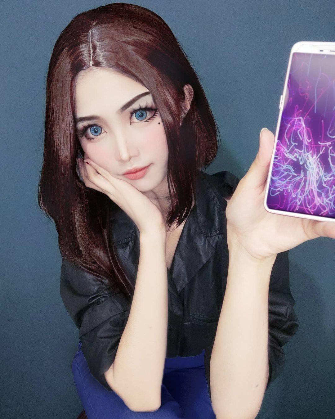 Confira os melhores cosplays de Sam, a assistente virtual da Samsung -  Critical Hits