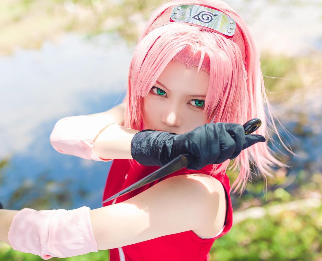 Cosplayer fã de Naruto recriou de forma impecável o visual de Sakura
