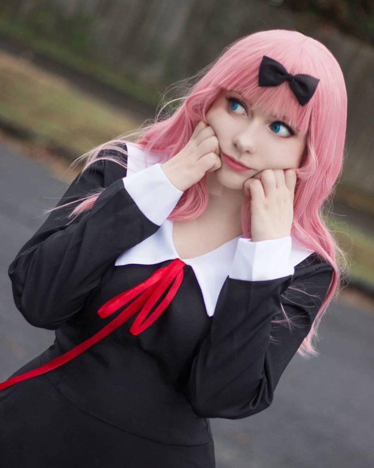 Confira Este Cosplay Incrível Da Chika Fujiwara De Kaguya Sama Love Is War Critical Hits 