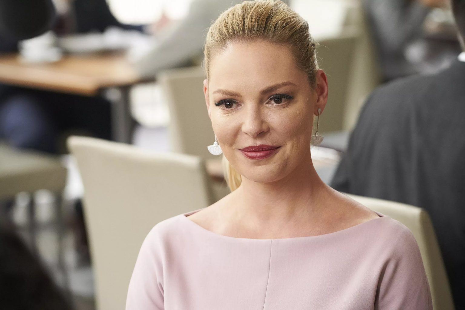 Grey's Anatomy – Em qual episódio Izzie volta para a série? - Critical Hits