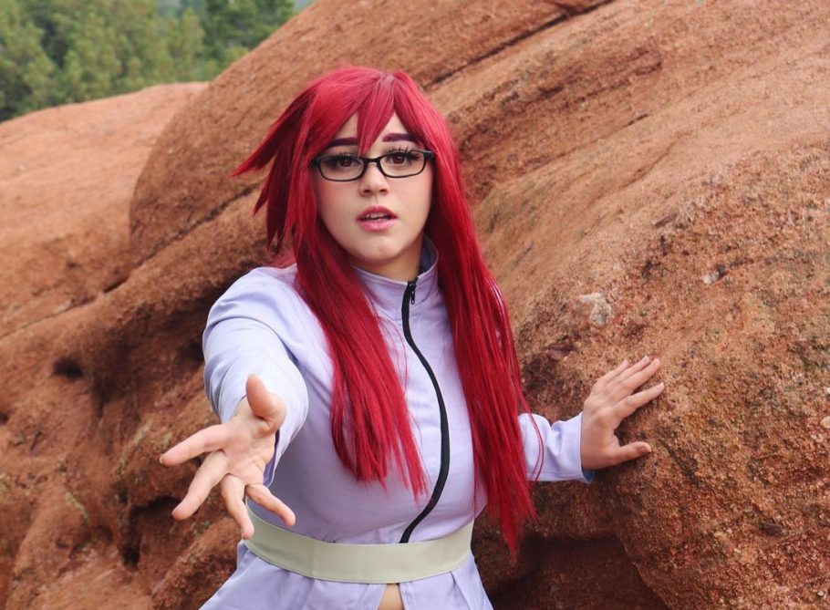 Confira este cosplay apaixonante da Karin de Naruto