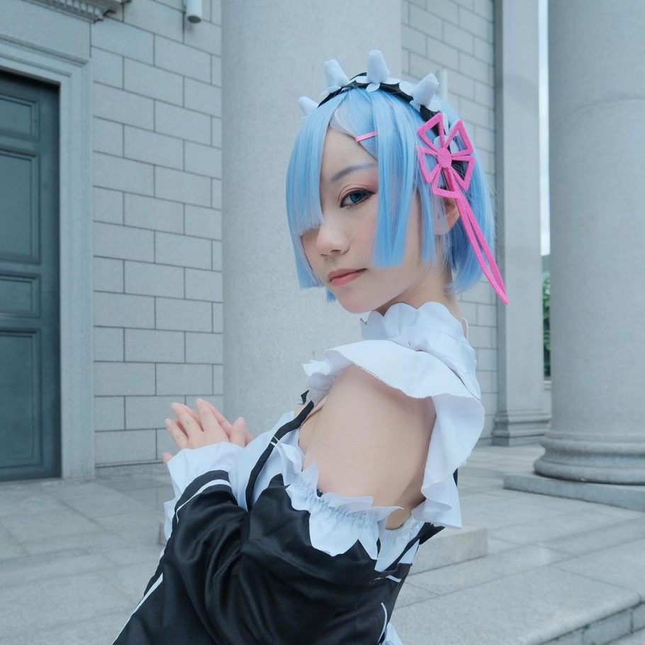 Confira este cosplay impressionante da Rem de Re:Zero