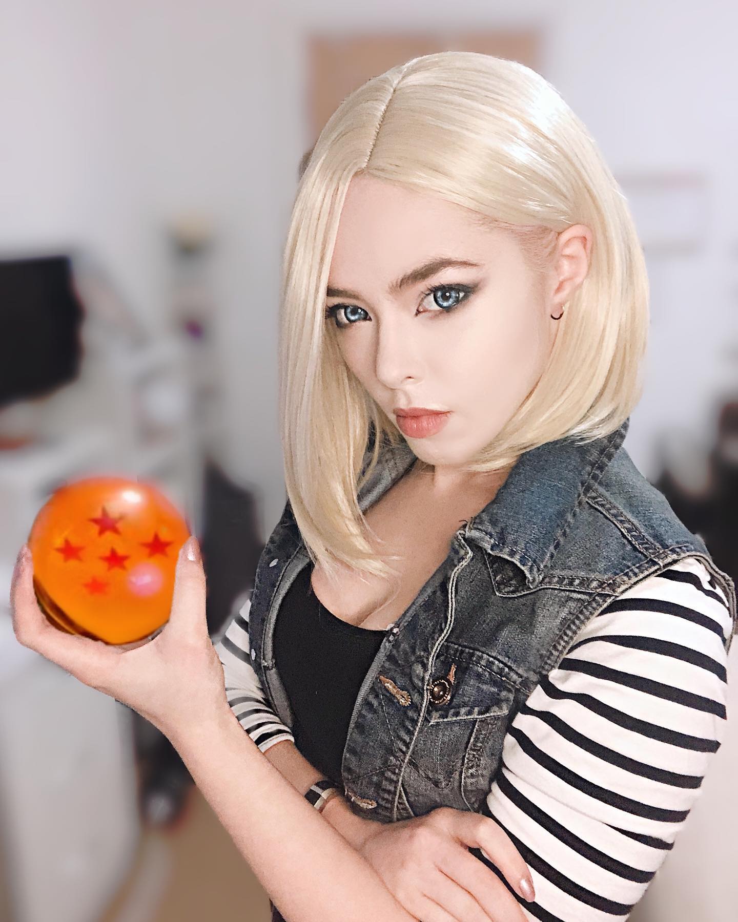 Cosplayer Recriou Lindamente A Android 18 De Dragon Ball - Critical Hits