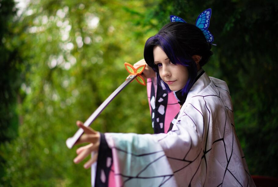 Cosplayer recriou de forma perfeita a Shinobu de Demon Slayer