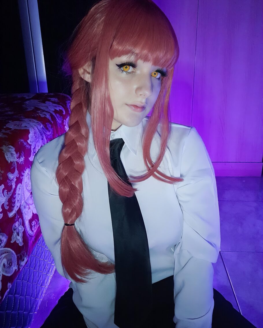 Brasileira fez um cosplay perfeito da Makima de Chainsaw Man