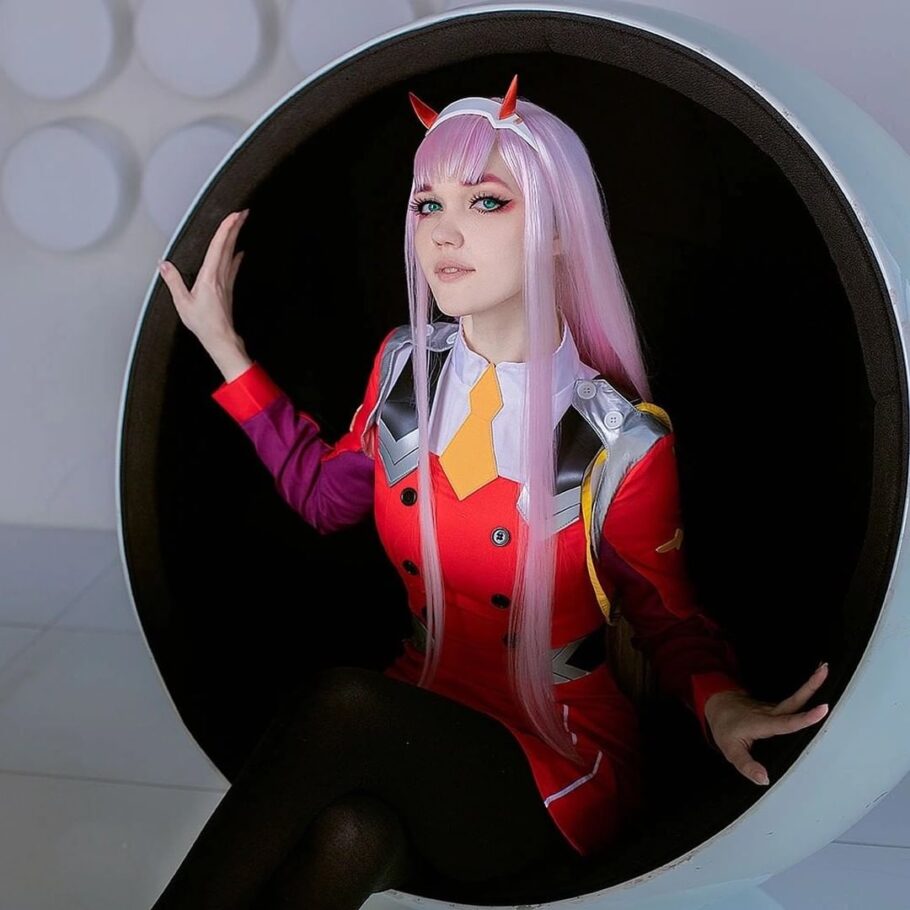 Cosplayer recriou com perfeição a Zero Two