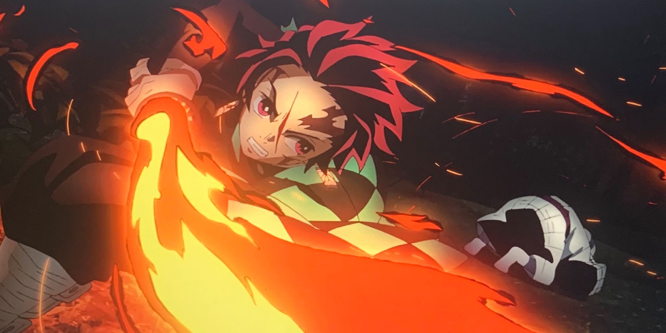 Demon Slayer: anime recebe críticas por brincos de Tanjiro; entenda!