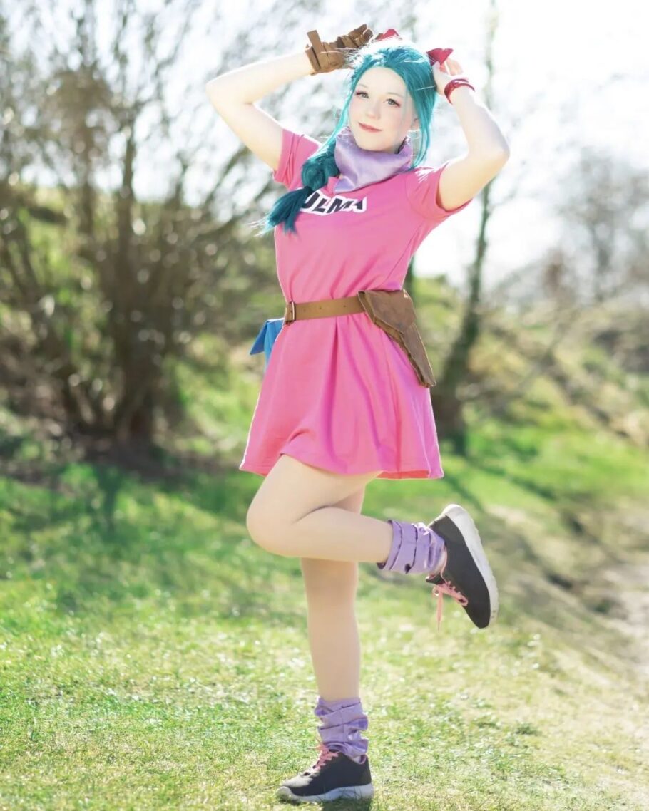 Fã fez um cosplay perfeito da Bulma de Dragon Ball