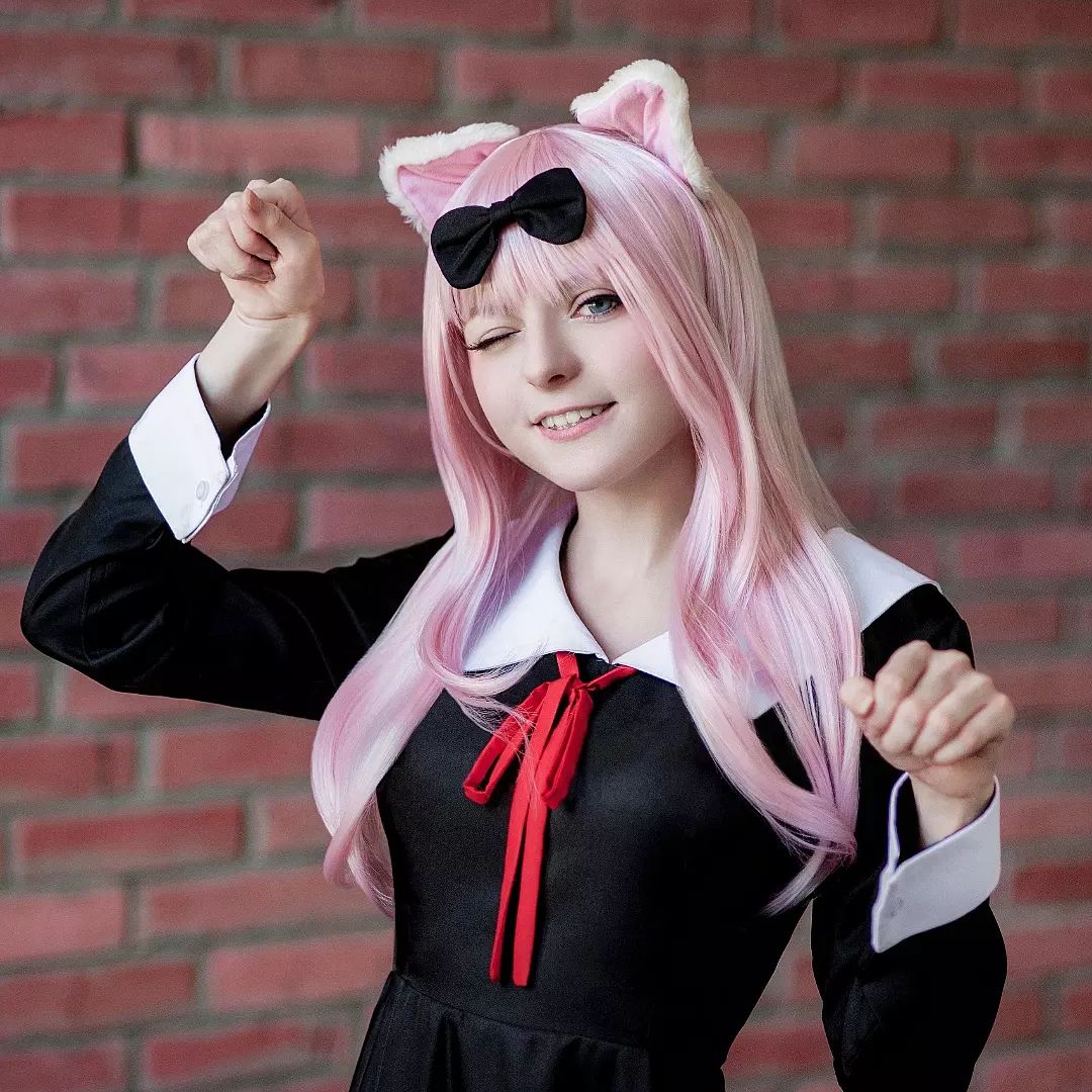 Kaguya Sama Veja Este Cosplay Perfeito Da Chika Critical Hits