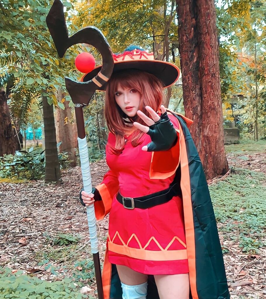 Brasileira fez um cosplay adorável da Megumin de Konosuba - Critical Hits