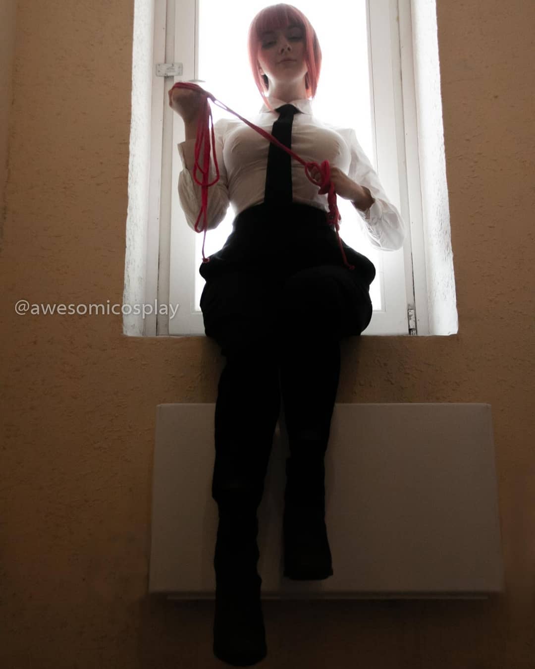 Confira Este Cosplay Simplesmente Incr Vel Da Makima De Chainsaw Man