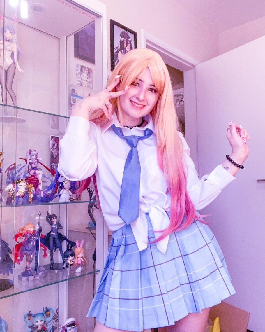 Brasileira viraliza com um lindo cosplay da Marin de My Dress-Up Darling