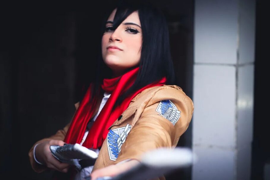 Brasileira fez um cosplay incrível da Mikasa de Attack on Titan