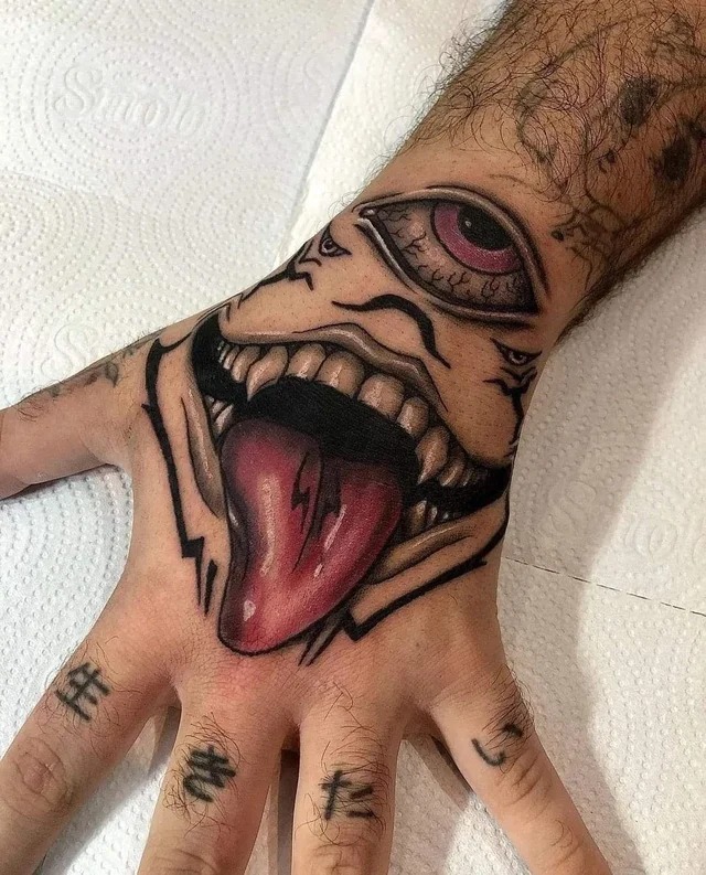 As melhores tatuagens de Jujutsu Kaisen feitas por fãs