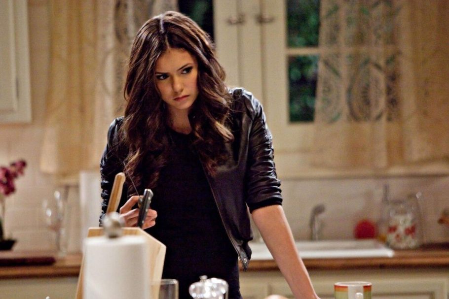 Em qual episódio Katherine volta em The Vampire Diaries?