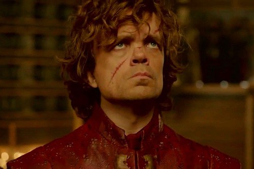 Em qual episódio Tyrion tem o rosto cortado em Game of Thrones?
