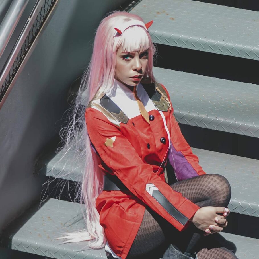 Cosplayer Mochichuu_cosplay recriou de forma apaixonante a Zero