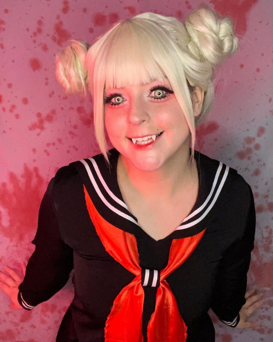 Brasileira viraliza com um lindo cosplay da Toga de My Hero Academia