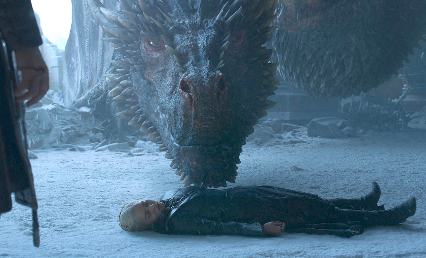 Em qual episódio Daenerys monta em Drogon pela primeira vez em Game of Thrones?