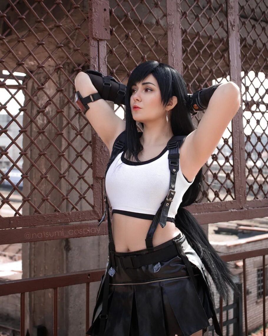 Fã de Final Fantasy viraliza com um lindo cosplay da Tifa Lockhart