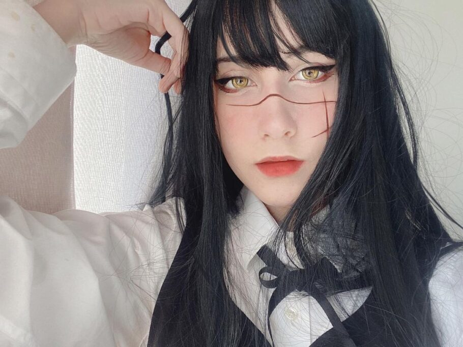 Brasileira viraliza com um lindo cosplay da Asa Mitaka de Chainsaw Man