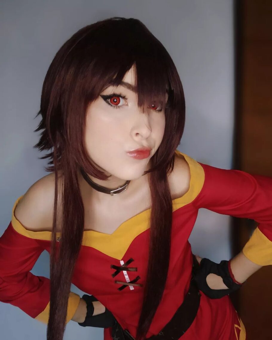 Brasileira fez um cosplay maravilhoso da Megumin de Konosuba