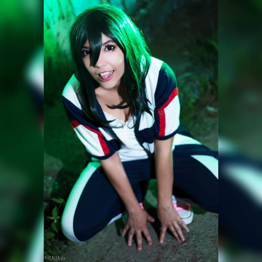 Brasileira fez um cosplay impecável da Tsuyu de My Hero Academia